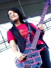 Kotak band bassist chua